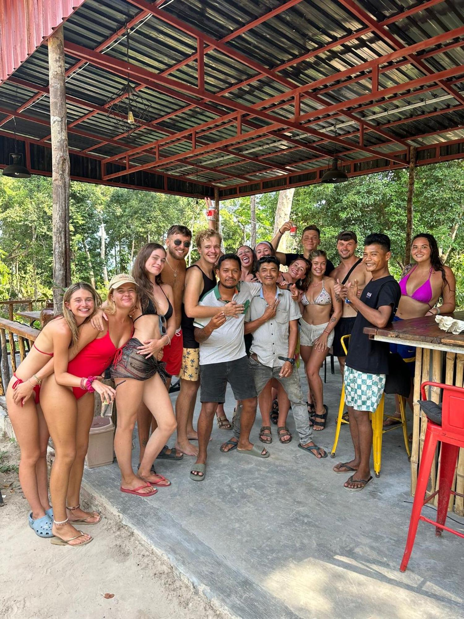 Koh Rong Lagoon Kaoh Touch Bagian luar foto